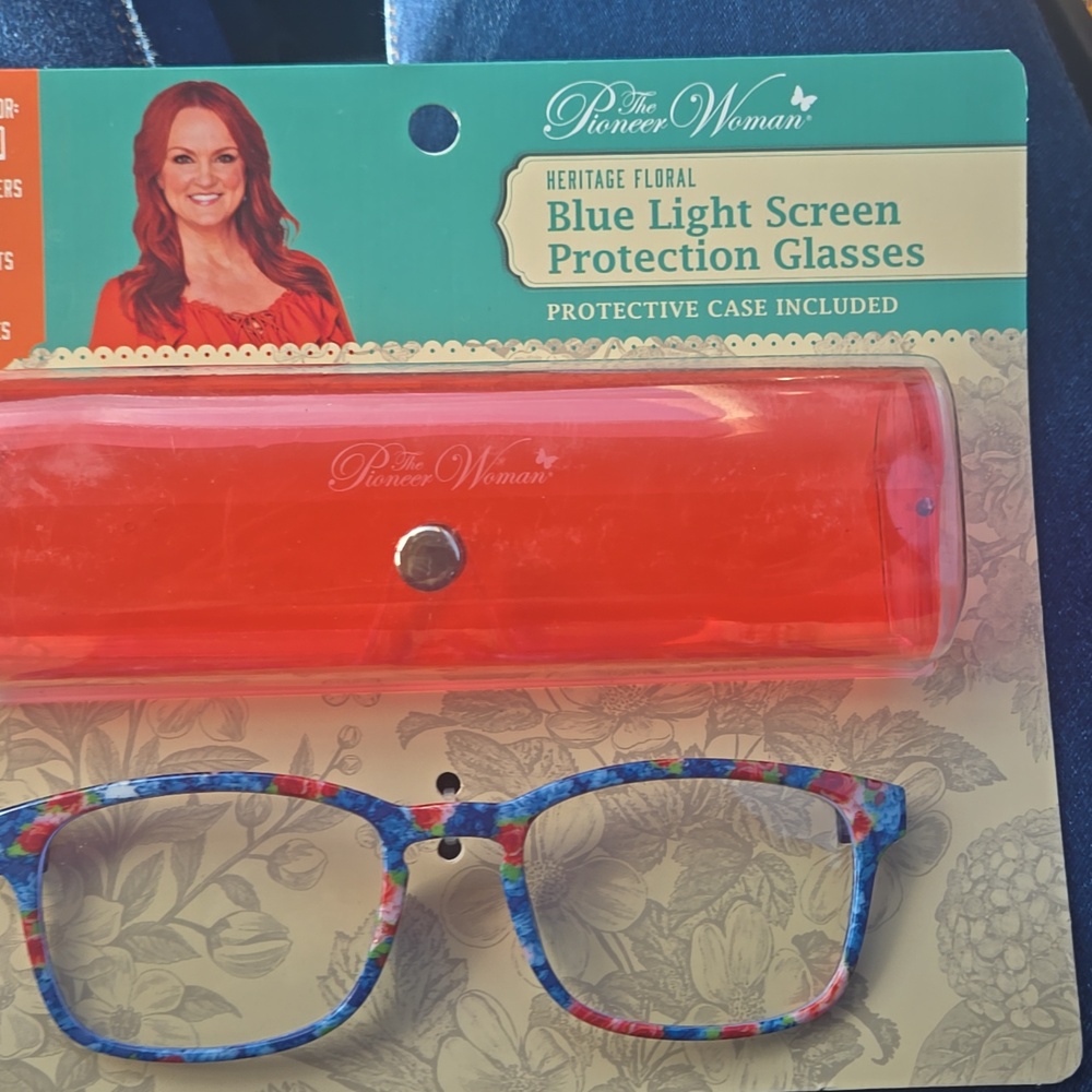 Pioneer woman blue screen glasses